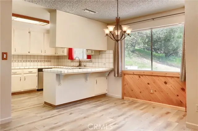 42275 Buckeye Road, Oakhurst, CA 93644 - #3