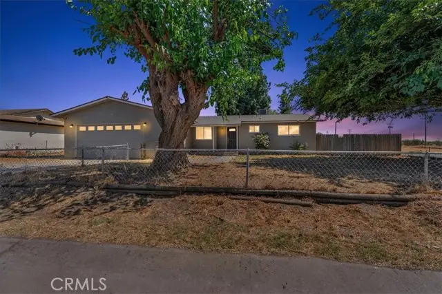 13015 Gregory Avenue, Tulare, CA 93274 - Image #1