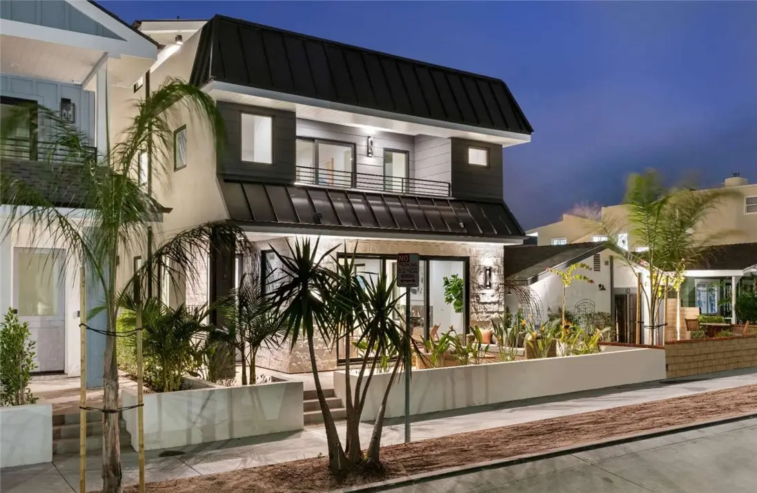 315 E Bay Avenue, Newport Beach, CA 92661 - Image #1