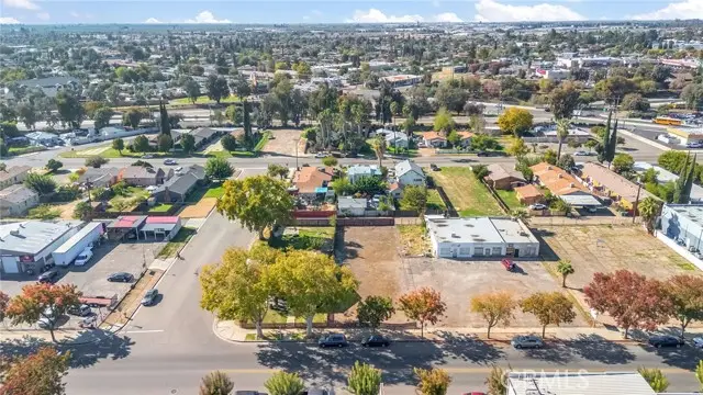 724 S Gateway, Madera, CA 93637 - #3