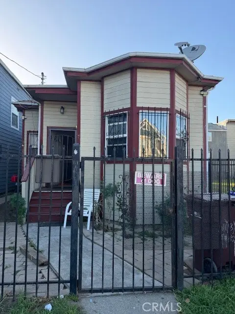 731 Campbell St, Oakland, CA 94607
