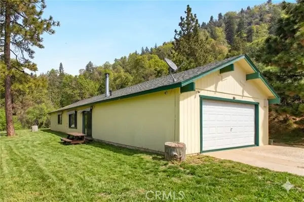 52865 N Highway 245, Miramonte, CA 93641