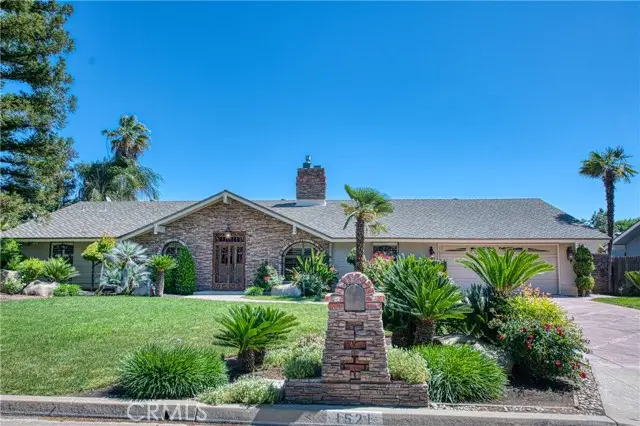 1521 S Bush, Fresno, CA 93727 - #3