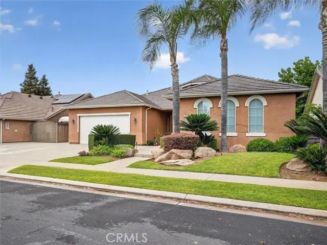 2927 Browning Avenue, Clovis, CA 93611 - #2