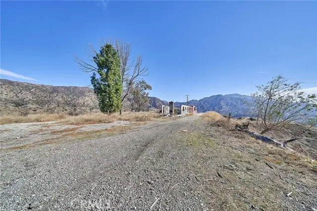 9401 Tujunga Valley Street, Sylmar, CA 91040 - Image #2