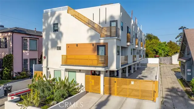 1754 N Berendo Street, Los Angeles, CA 90027 - #1