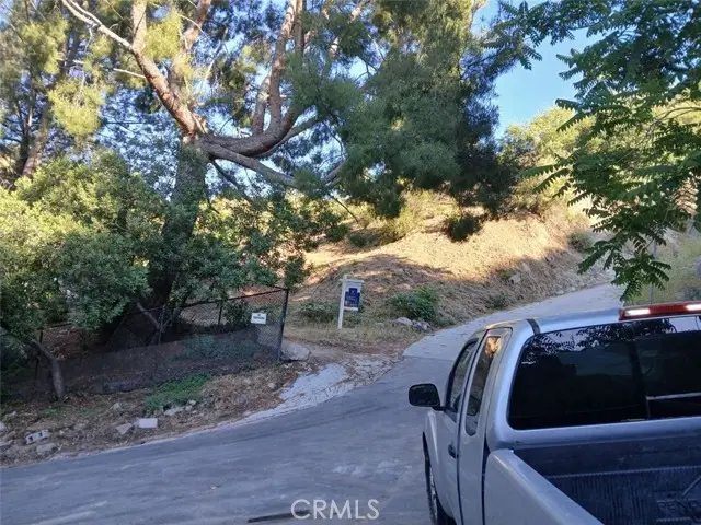 9739 Oak Bend Drive, Tujunga, CA 91042 - Image #1