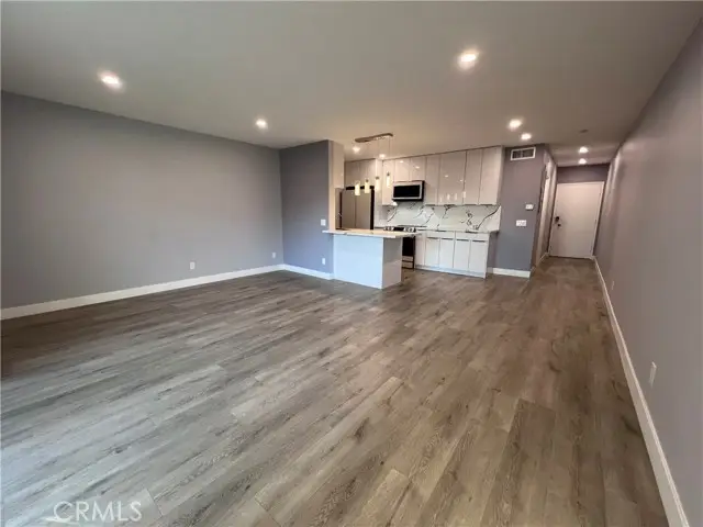 1935 Alpha Road #337, Glendale, CA 91208 - Image #3