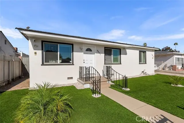 8827 Sylmar Avenue, Panorama City, CA 91402 - Image #1