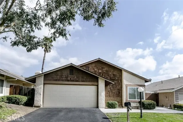 14071 Fenton Lane, Sylmar, CA 91342 - Image #1