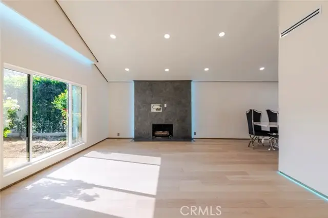 10861 Lindley Avenue, Granada Hills, CA 91344 - Image #3