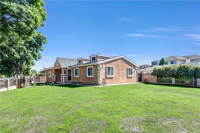 6654 Bellaire, North Hollywood, CA 91606 - Image #2