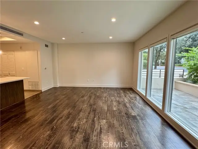 2428 E Del Mar Boulevard #101, Pasadena, CA 91107 - Image #3