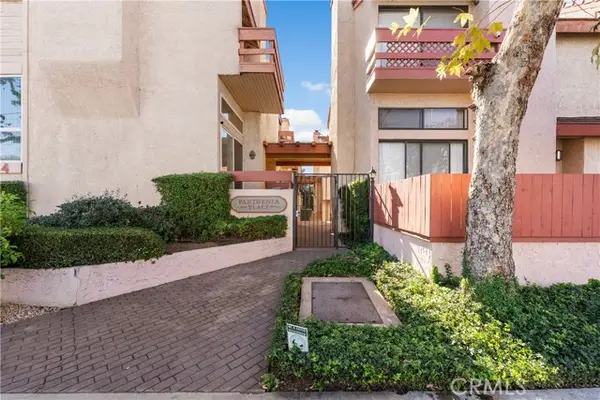 21054 Parthenia #11, Canoga Park (los Angeles), CA 91304