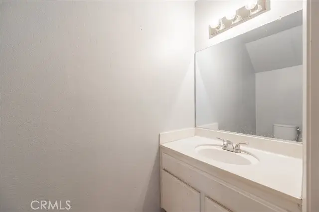 25710 Lupita, Valencia, CA 91355 - Image #3