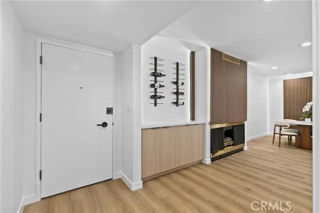 949 N Kings #215, West Hollywood, CA 90069 - Image #2
