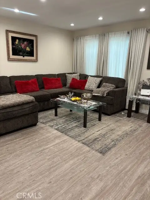 14551 Tupper #29, San Fernando Valley, CA 91402 - #1