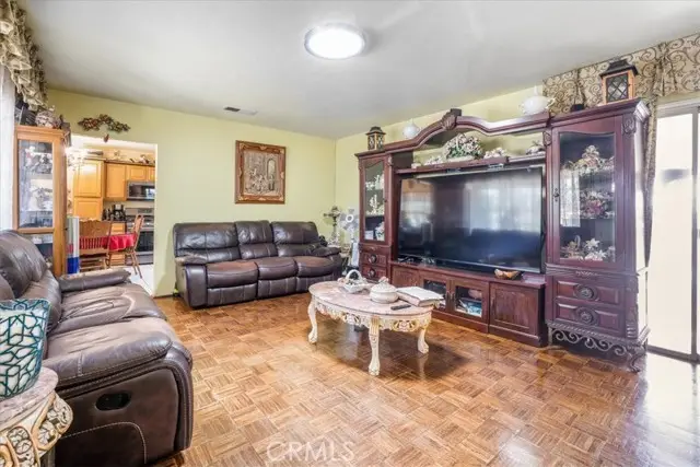 426 Sonora Avenue, Glendale, CA 91201 - #3