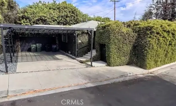 7361 Flight Avenue, Los Angeles, CA 90045