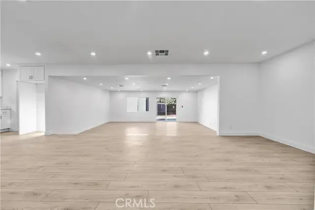 14857 Tuba, San Fernando, CA 91345 - #3