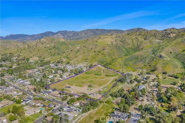 11326 Wheatland Avenue, Los Angeles, CA 91342