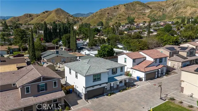 11769 Fenton, Sylmar, CA 91342 - #2