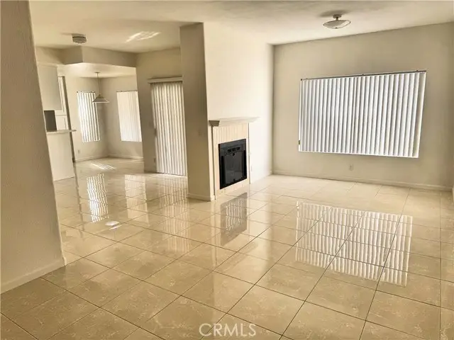 18319 Hart Street #3, Reseda, CA 91335 - #2