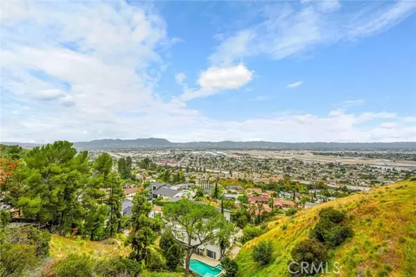 10050 Olivia Ter, Sun Valley (los Angeles), CA 91352