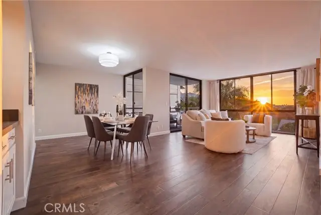 343 Pioneer #405, Glendale, CA 91203 - #2