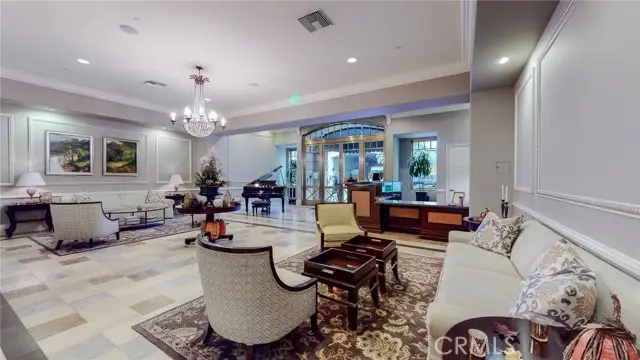 568 Caruso Avenue, Glendale, CA 91210 - #2