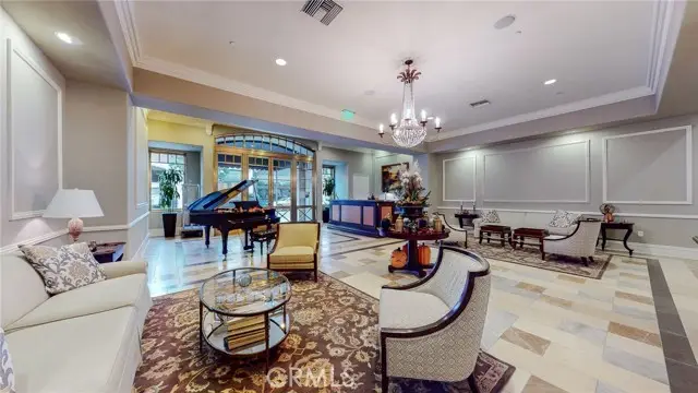 568 Caruso Avenue, Glendale, CA 91210 - #3