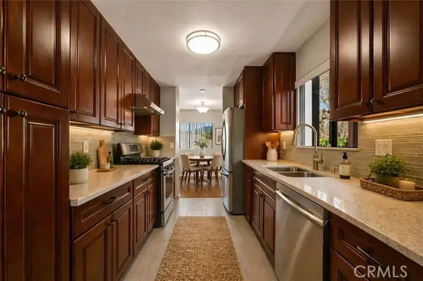 1304 Stanley #10, Glendale, CA 91206