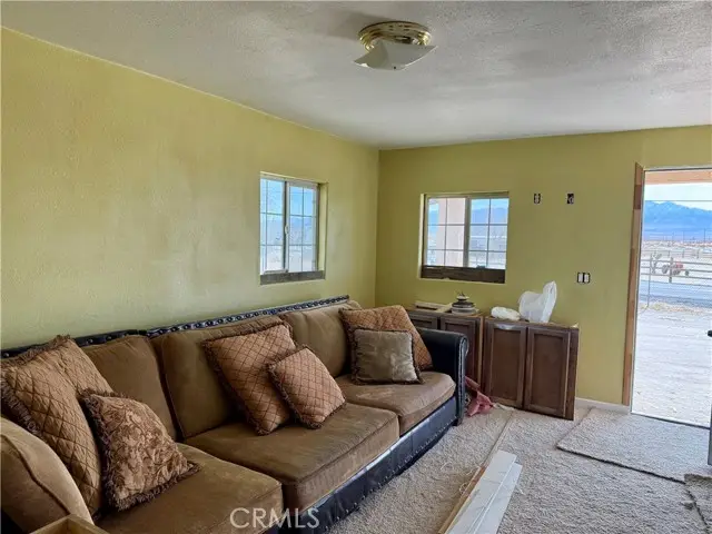 18645 E Palmdale Boulevard, Palmdale, CA 93591 - #3