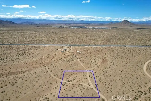 18 Quarry Road, Apple Valley, CA 92307 - #2