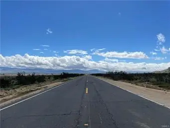 25 Falchion Avenue, Apple Valley, CA 92307 - #2