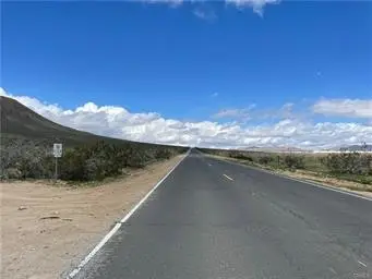 25 Falchion Avenue, Apple Valley, CA 92307 - #3