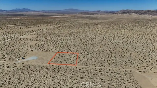 752 Firethorn Way, Landers, CA 92285 - Image #1