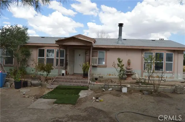 12263 Mountain Road, Pinon Hills, CA 92372 - Image #1