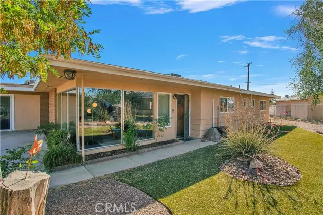 13076 Osage Road, Apple Valley, CA 92308 - #2