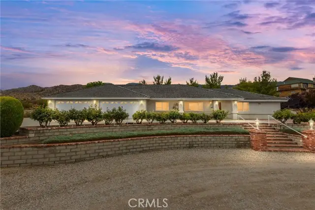 325 Canyon Road, Pinon Hills, CA 92372 - Image #1