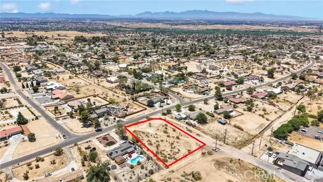 18924 Symeron Road, Apple Valley, CA 92307 - #2