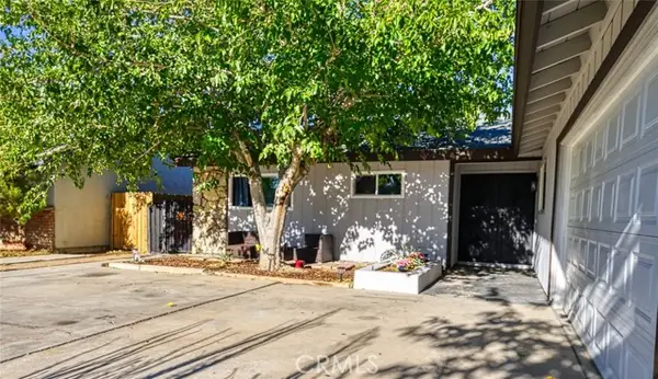 132 S Holly Canyon Drive, Ridgecrest, CA 93555