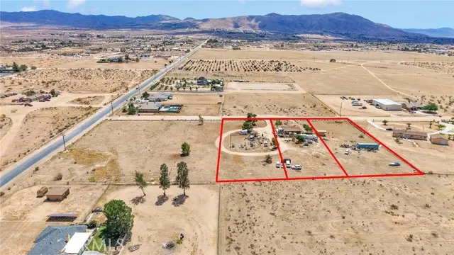 23222 Chia Road, Apple Valley, CA 92308 - Image #1