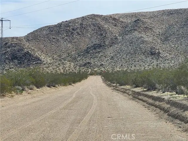 30280 Buchanan Street, Lucerne Valley, CA 92356 - #2