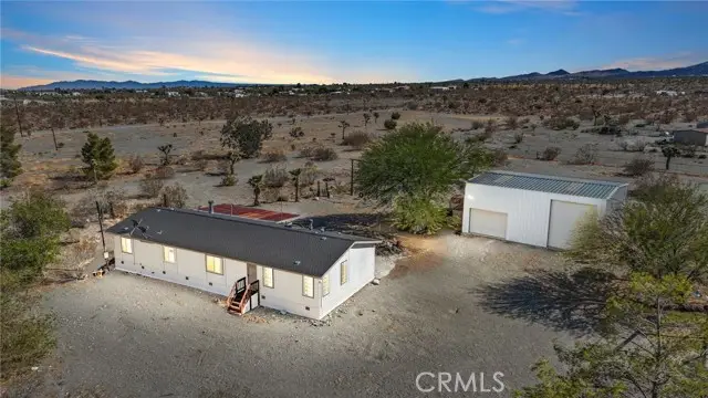 11579 Amarillo Road, Phelan, CA 92371 - Image #1