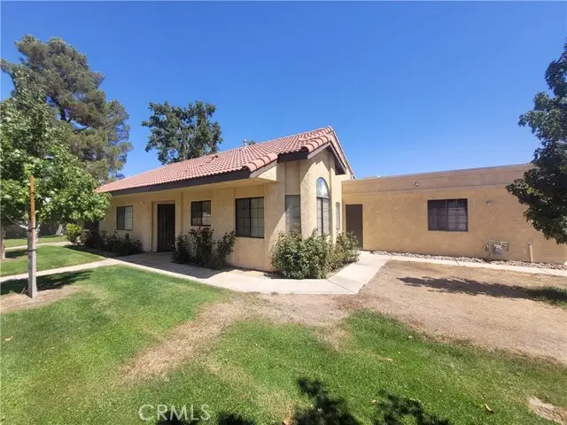 19218 Elm Drive, Apple Valley, CA 92308 - #2
