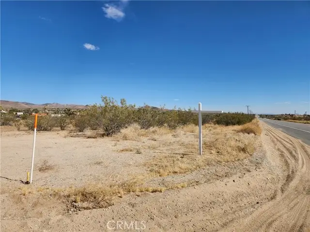 1901 Old Woman Springs Road, Yucca Valley, CA 92285 - Image #3