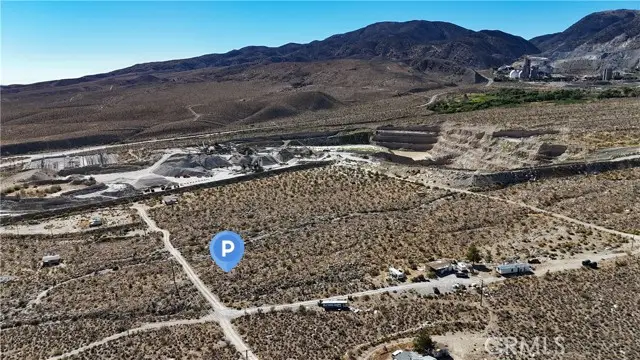 716 Meehleis Road, Lucerne Valley, CA 92356 - #3