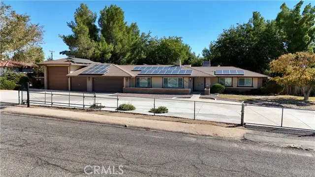 14705 Mandan Road, Apple Valley, CA 92307 - Image #3