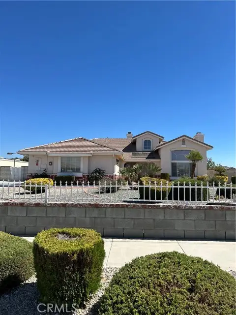 20361 Pahute, Apple Valley, CA 92308 - Image #1